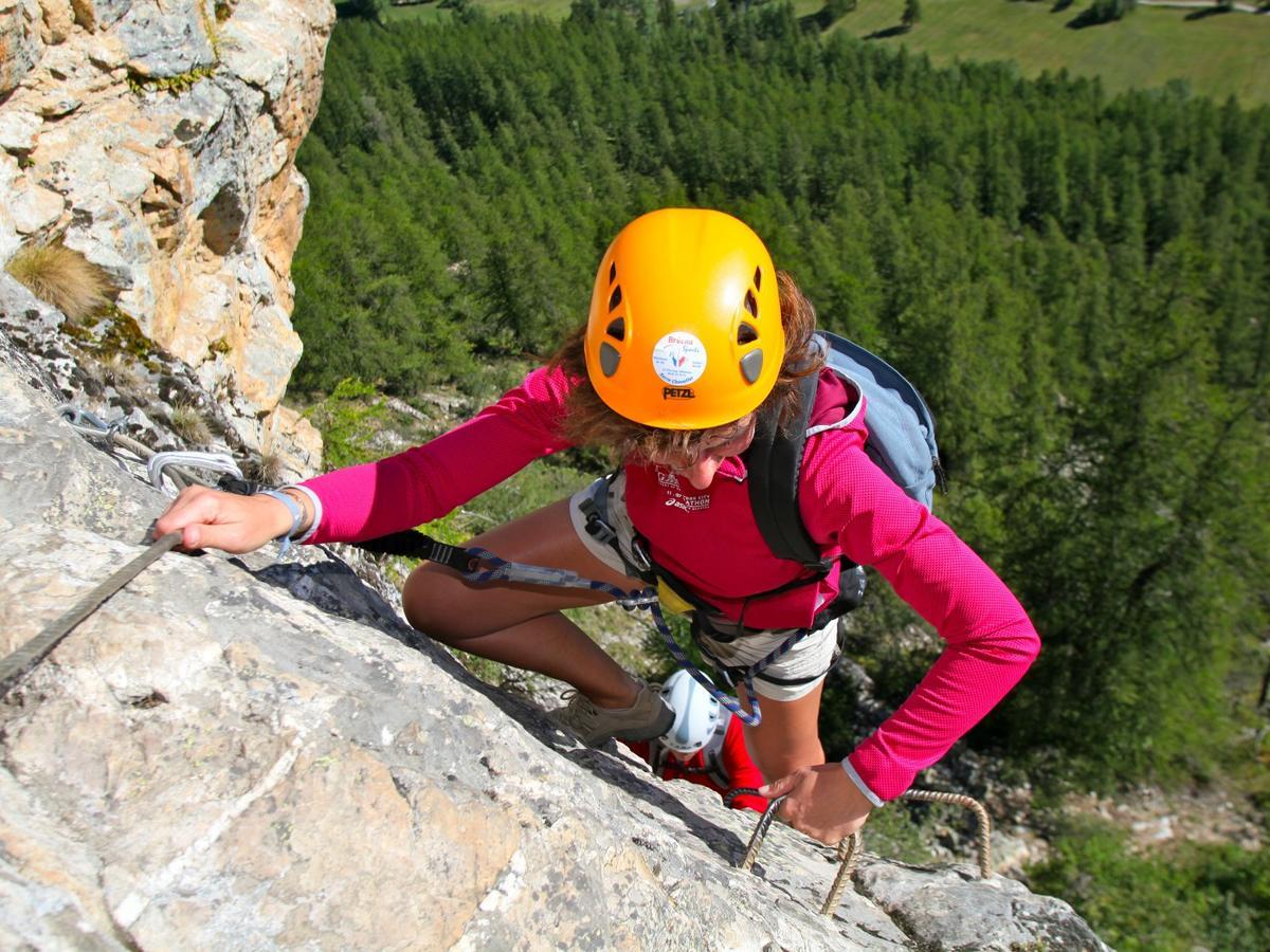 Rock Noir & Spa La Salle-les-Alpes Bagian luar foto