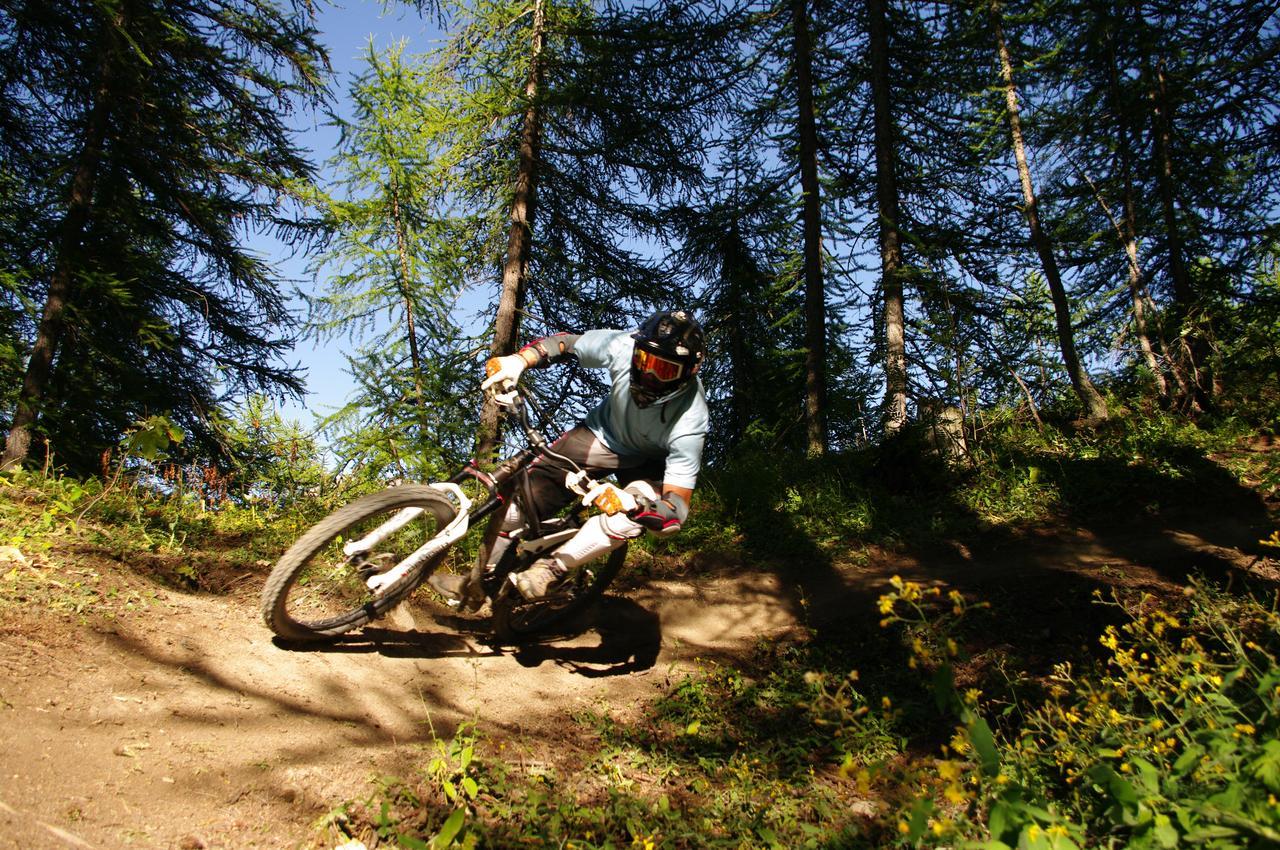Rock Noir & Spa La Salle-les-Alpes Bagian luar foto